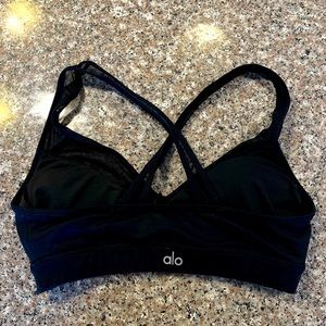 Alo sports bra